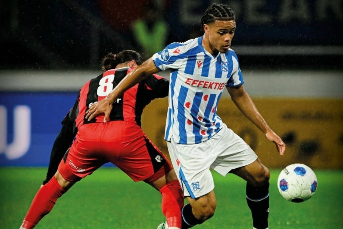 Mees Hilgers Cadangan, Heerenveen Bantai Excelsior 4-0