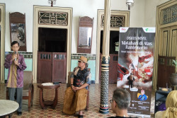 Diskusi Novel Matahari di Atas Rantemario Bahas Luka Sejarah dan Kebangsaan