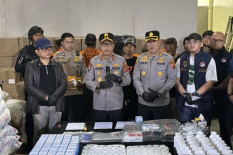 Polda Jabar Bongkar Pabrik Obat Ilegal Berkapasitas 8 Juta Butir
