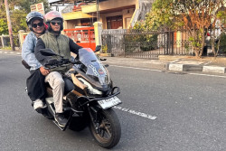 Dari Perkotaan hingga Perjalanan Jauh, Kenali The SUV Pride Honda ADV160