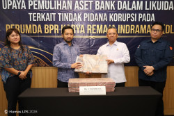 Optimalkan Pemulihan Aset, LPS Terima Hasil Sitaan dari Kejari Indramayu
