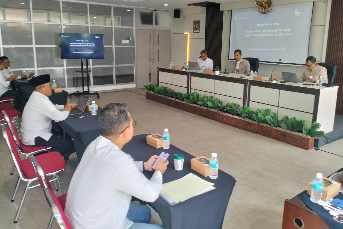Diskusi UII Soroti Kemunduran Sains Islam dan Pentingnya Rekonstruksi