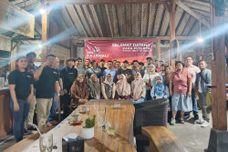 Lem Rajawali Gelar Kopdar dengan Perajin Sofa di Jogja, Perkuat Hubungan Pelanggan