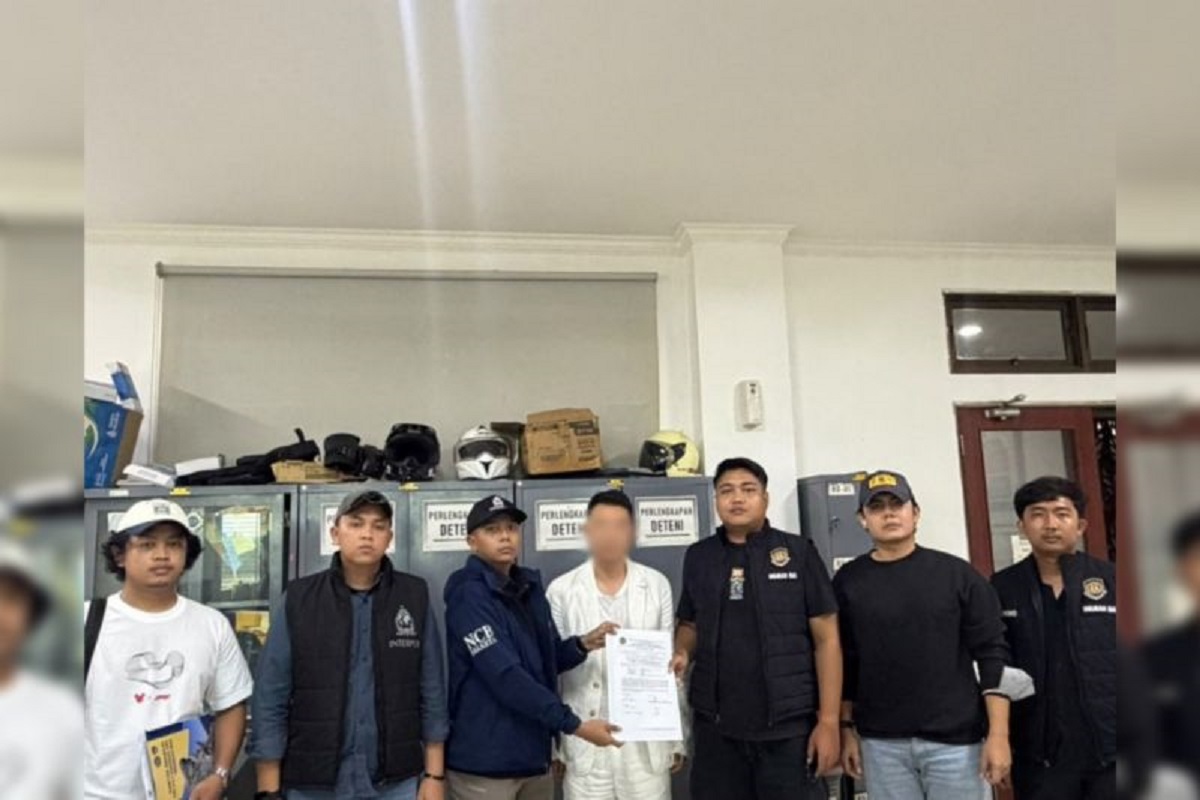Imigrasi Deportasi Buronan Tiongkok Terkait Kasus Pencucian Uang