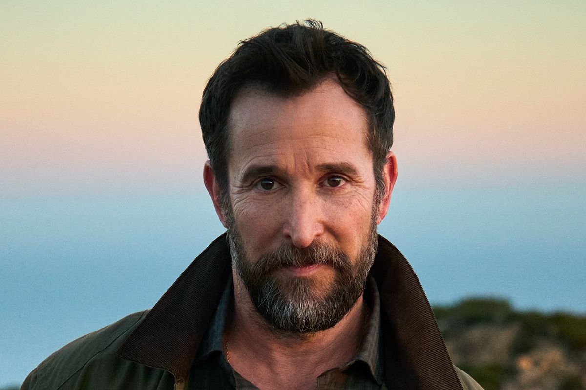 Noah Wyle Dinobatkan sebagai Sexiest Man Alive 2026 oleh People