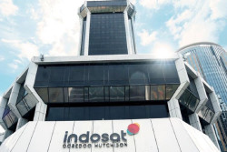 Indosat Tumbuh Double-Digit, Perkuat Bisnis Telekomunikasi untuk Kembangkan AI