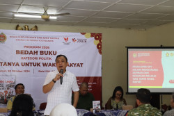 BEDAH BUKU: Masyarakat Diminta Berani Menagih Janji Wakil Rakyat