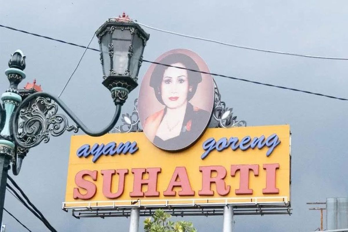 Pendiri Ayam Goreng Suharti Berpulang, Dimakamkan di Kalasan