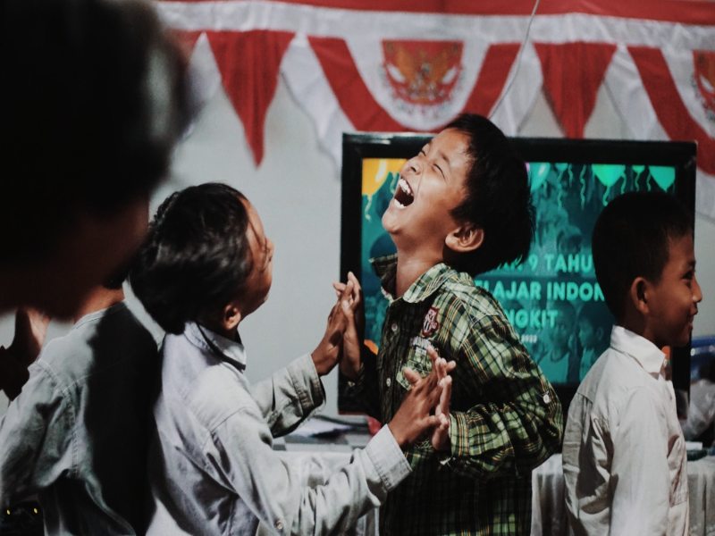 Anak-anak bermain bersama RBIB./Istimewa