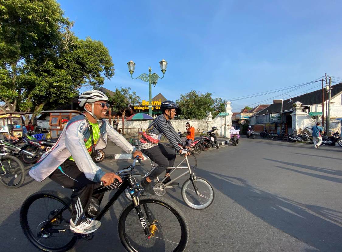 kegiatan bersepda