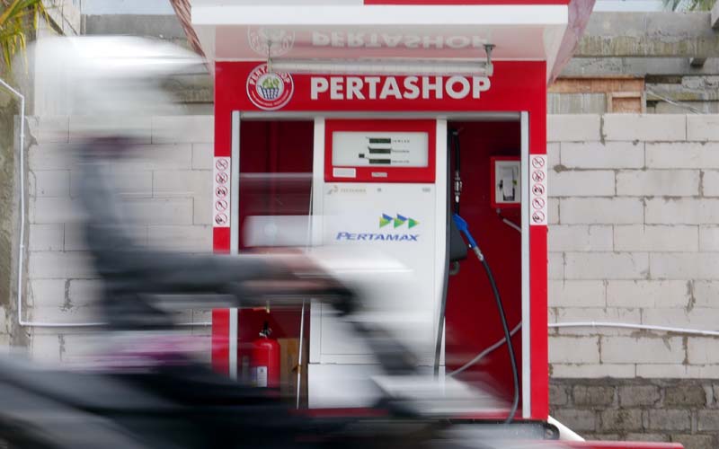 Pertashop mendekatkan yang jauh