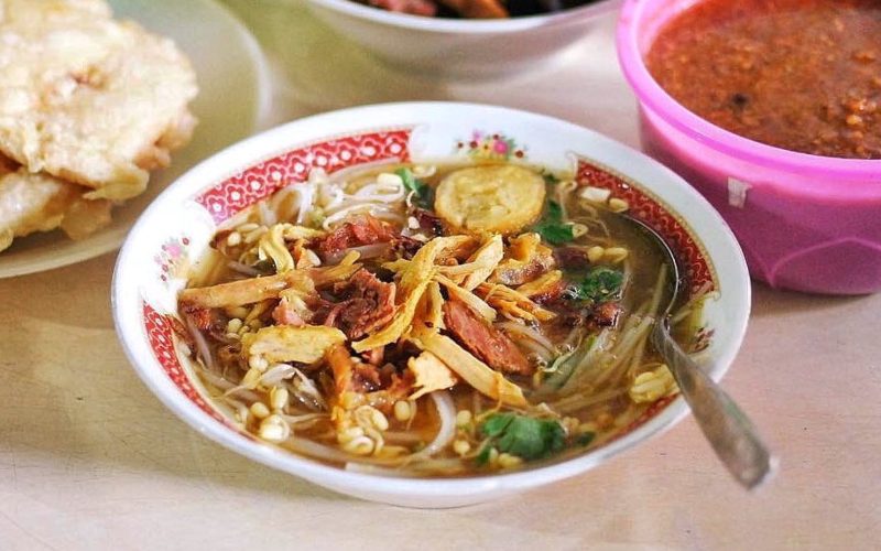 Soto Ayam Pak Dalbe