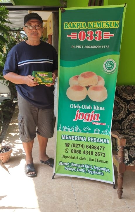 Suharman, warga Kemusuk Kidul RT 02 Argomulyo, Sedayu, Bantul pemilik Bakpia Kemukus 0033./Istimewa